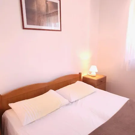 Guest house Lorena In *