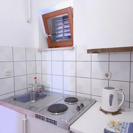 בית הארחה Lorena In פולה