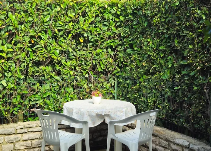 Lorena In Gæstehus Pula