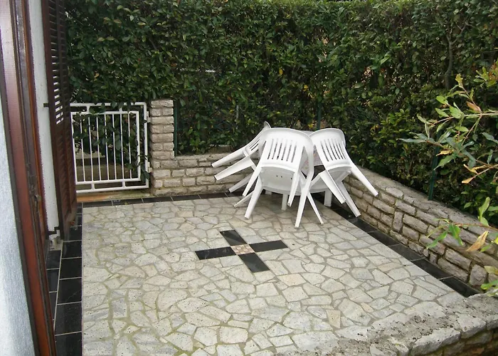 Gæstehus Lorena In Pula