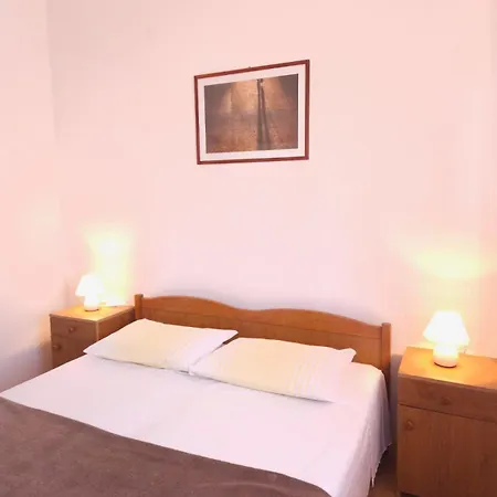 Lorena In Pensjonat 3*