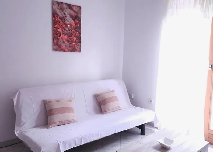 게스트하우스 Lorena In 3*